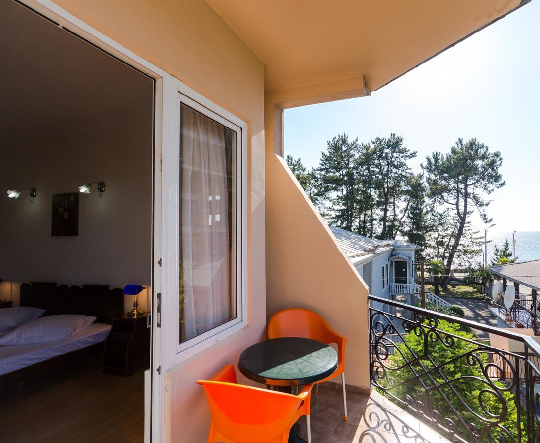 Hotel Simpatia Kobuleti Kültér fotó