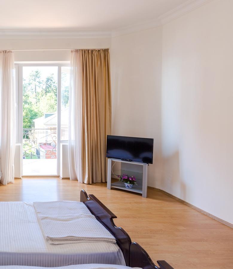 Hotel Simpatia Kobuleti Kültér fotó